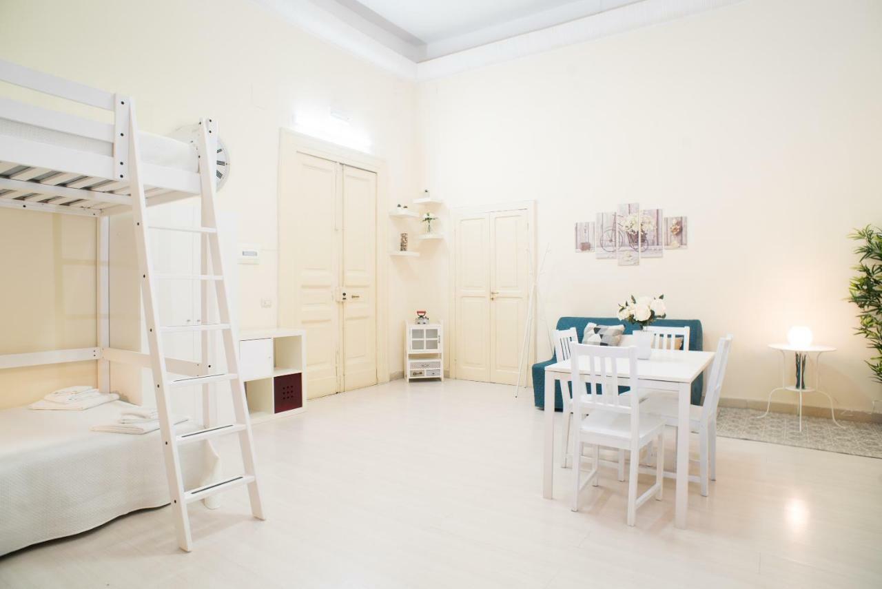 ナポリCasa Napoletana - Alighieriアパートメント エクステリア 写真